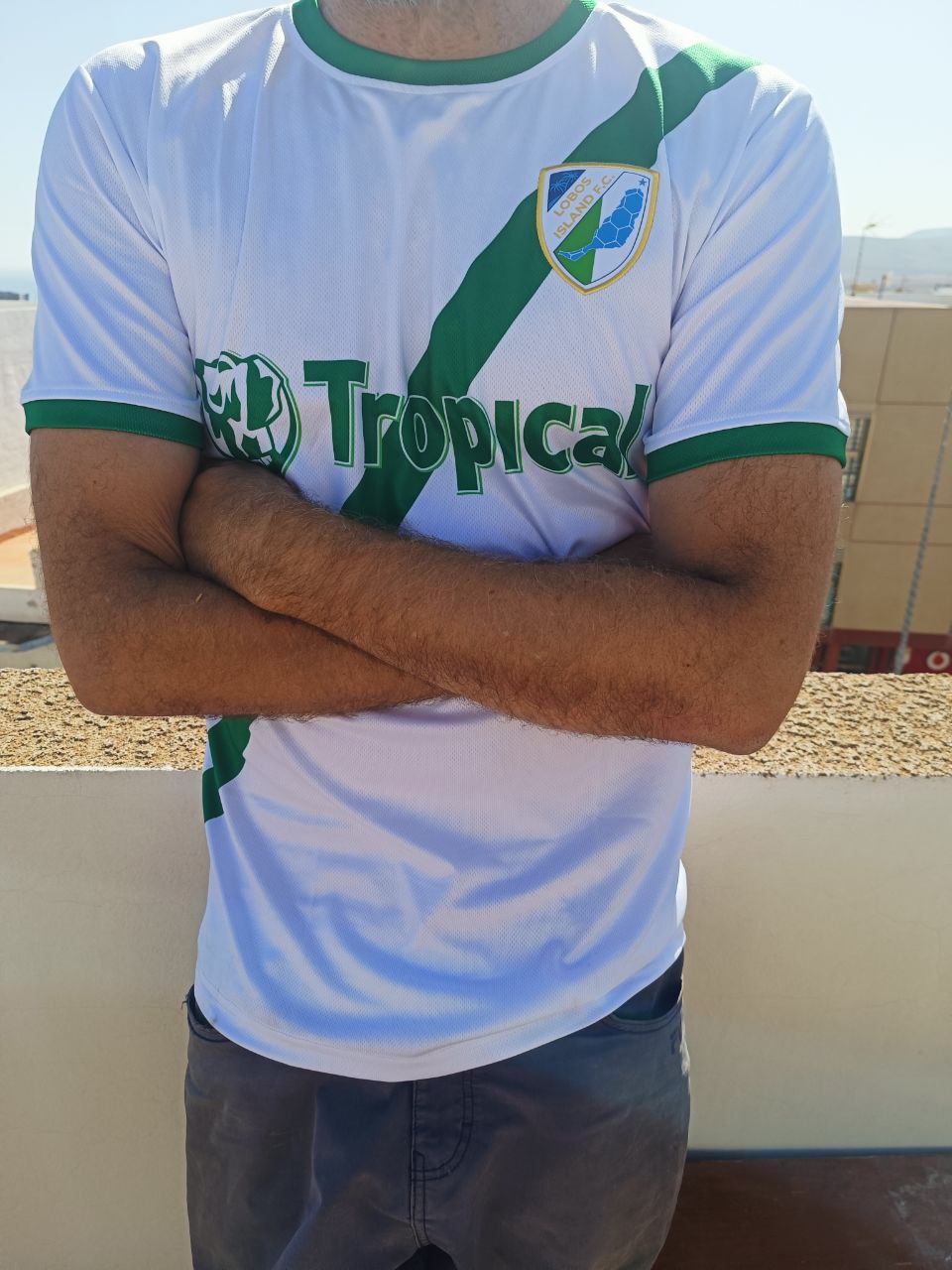 ⚽ Camiseta “Primera Equipación” – Fresca, Versátil y Perfecta para Festivales